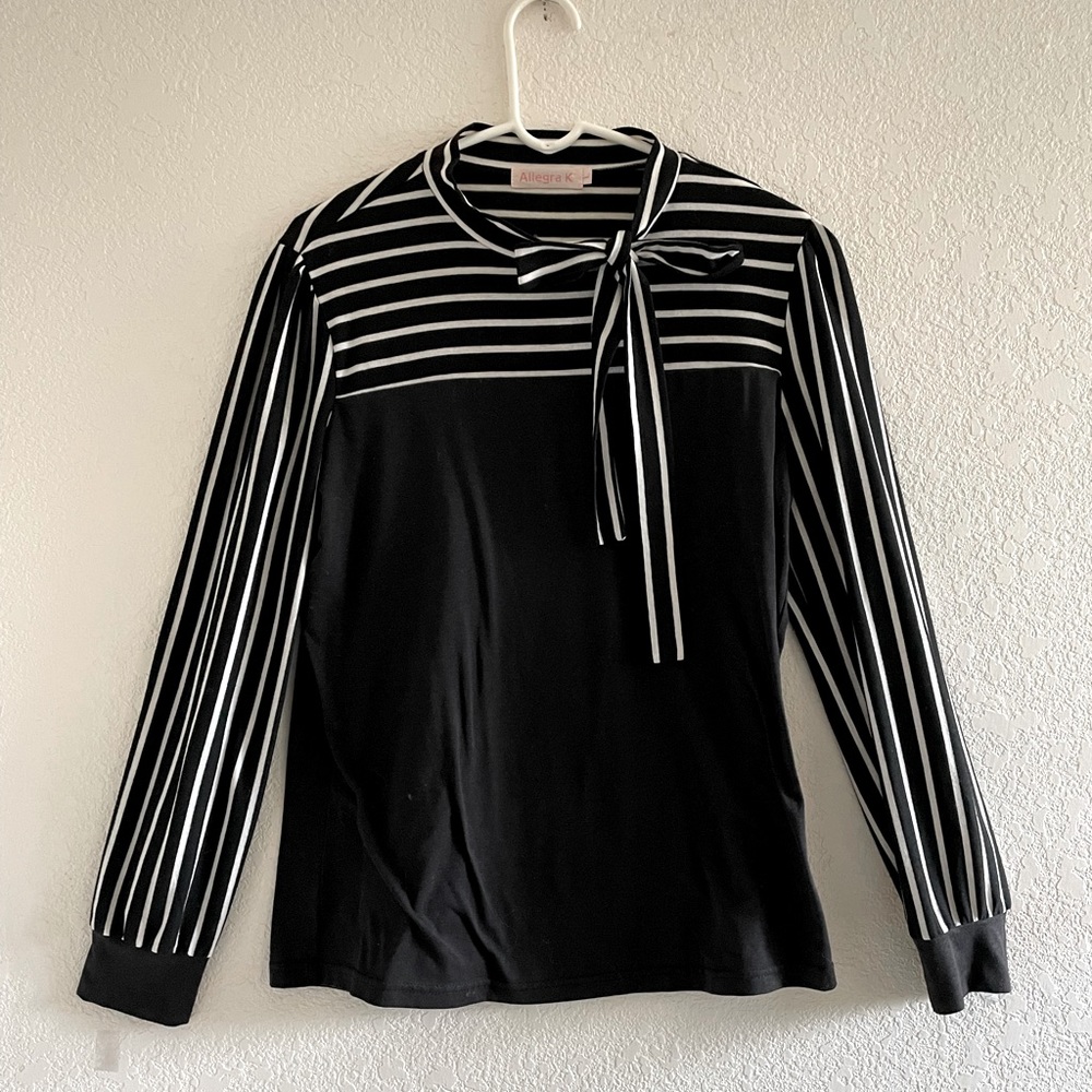 Allegra K black with white stripes long sleeve t shirt with bow detail - L